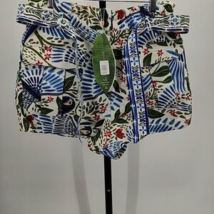 FARM Rio off-white Macaw NWT Large